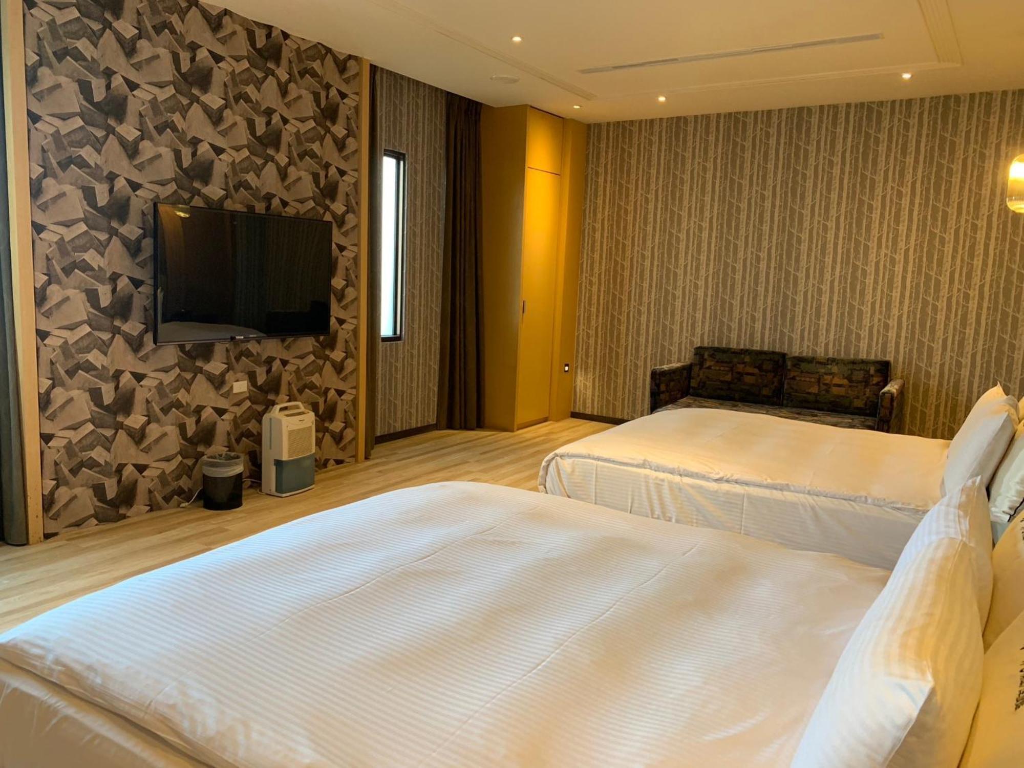 Aquarius Motel 台中市 エクステリア 写真
