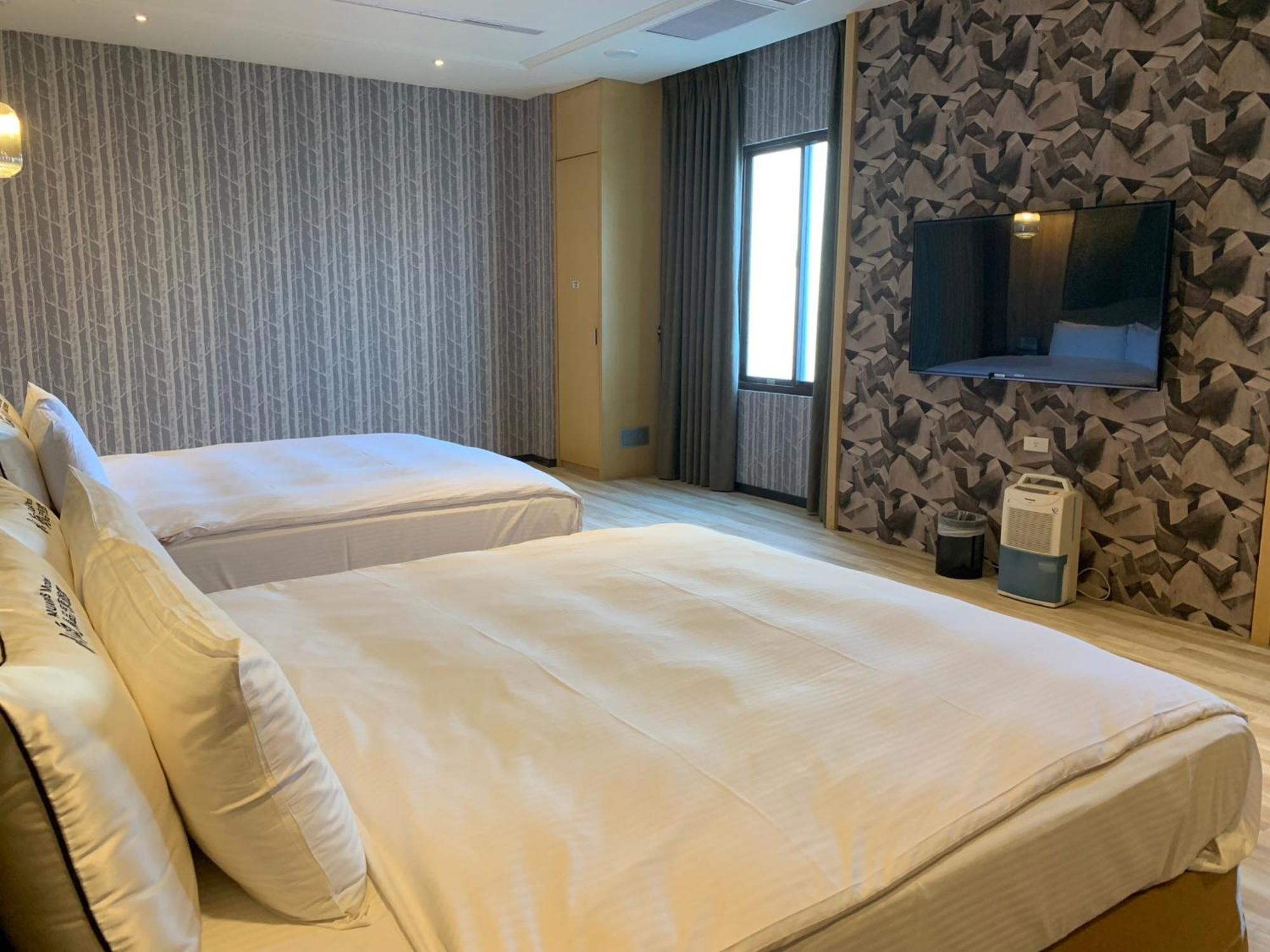 Aquarius Motel 台中市 エクステリア 写真