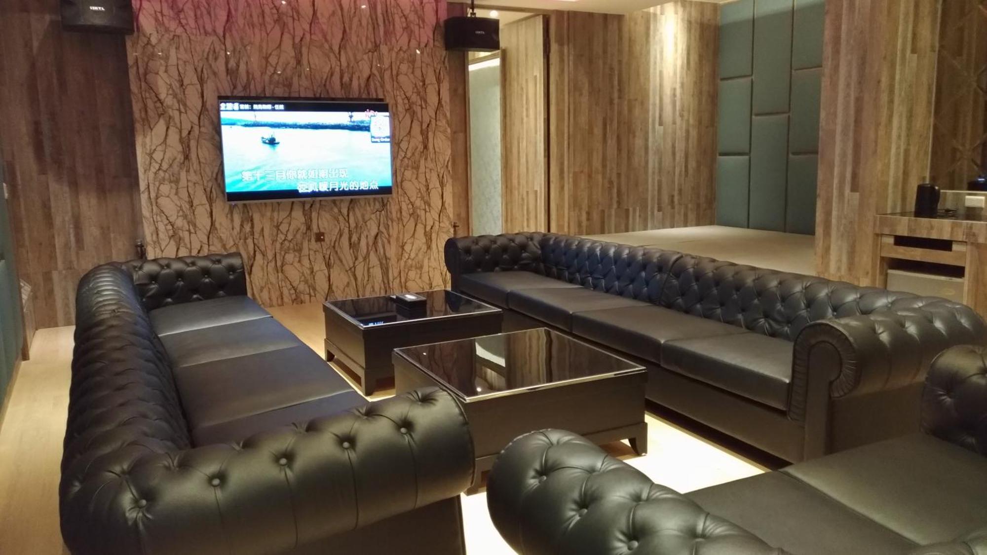 Aquarius Motel 台中市 エクステリア 写真