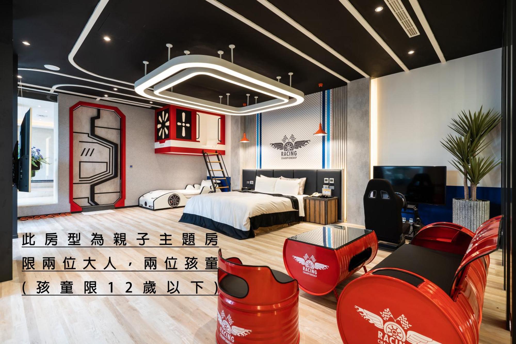 Aquarius Motel 台中市 エクステリア 写真