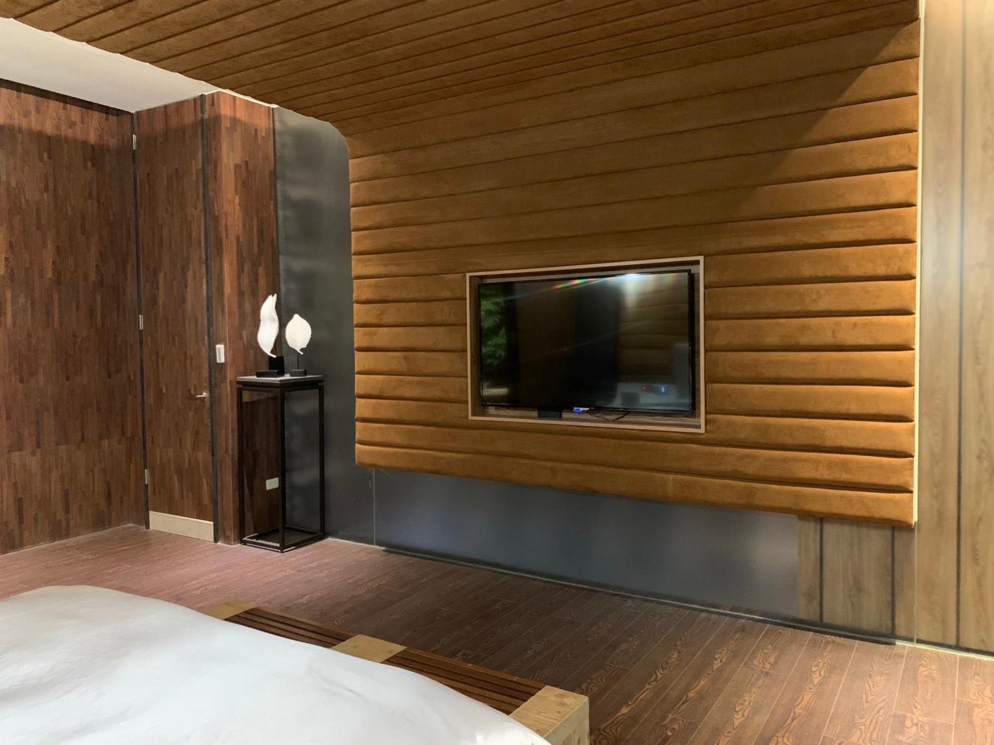 Aquarius Motel 台中市 エクステリア 写真