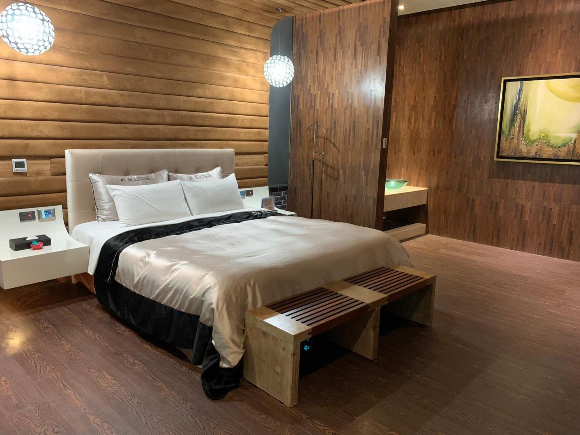 Aquarius Motel 台中市 エクステリア 写真