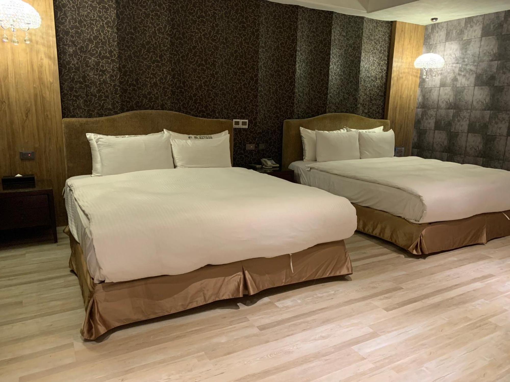 Aquarius Motel 台中市 エクステリア 写真